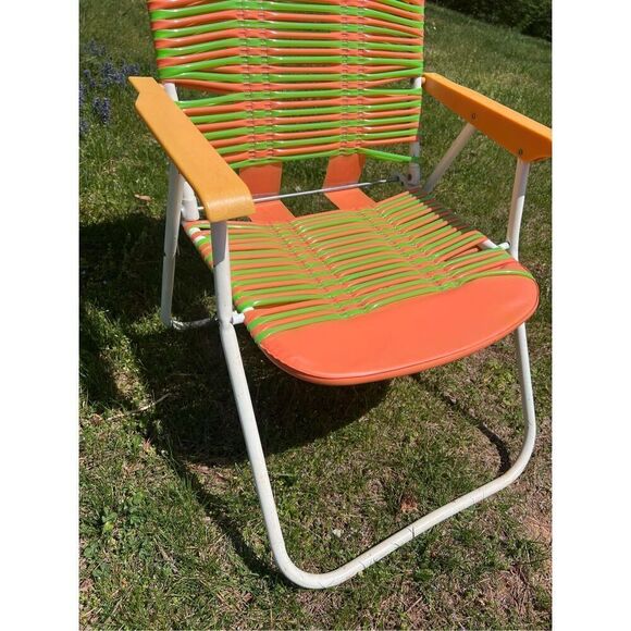 Vintage 1970s Jelly PVC Folding Lawn Chair Mod MCM Retro Lawn Beach Chair - Picture 4 of 11